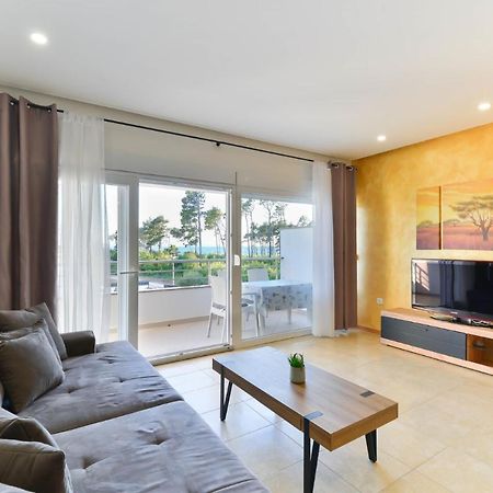 Modern Apartments Punta With Sea View- By Ta Leut Agency Привлака Экстерьер фото